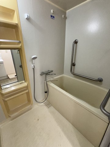 ハンプトンコート 風呂