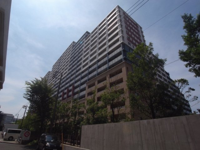 ザ・ミレナリータワーズ 外観