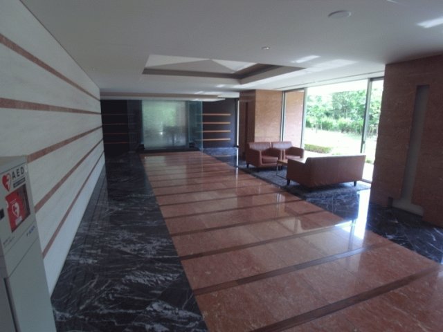 ザ・ミレナリータワーズ エントランス