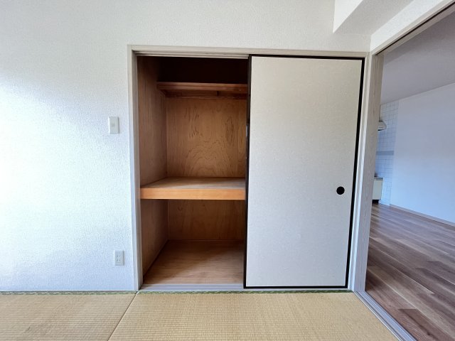 ノーブル壱番館 収納