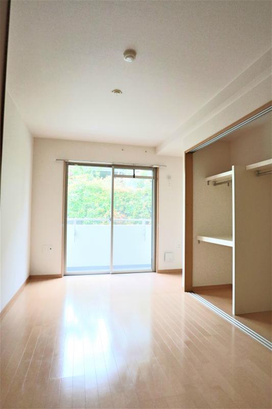 グリーンプラザすすき野 寝室