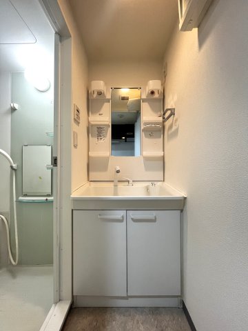 アリシアコート八丁畷 洗面