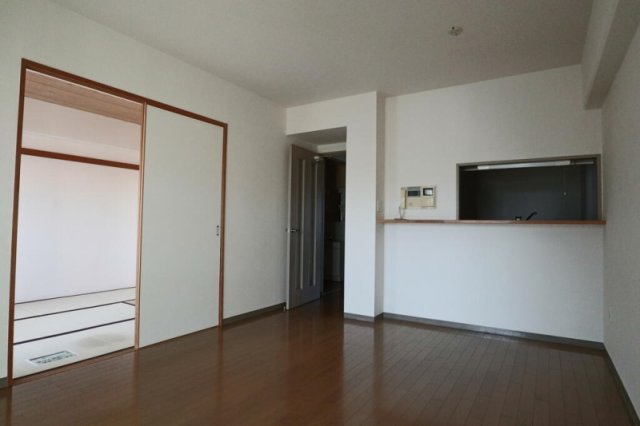 クレール　セントラル 居間