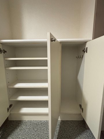 クレール　セントラル 収納