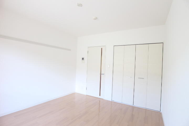 プライムアーバン川崎南幸町 収納