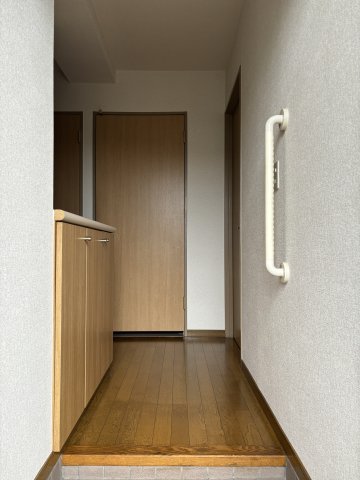 アーティー983 玄関