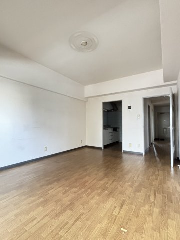 パインベル 居間