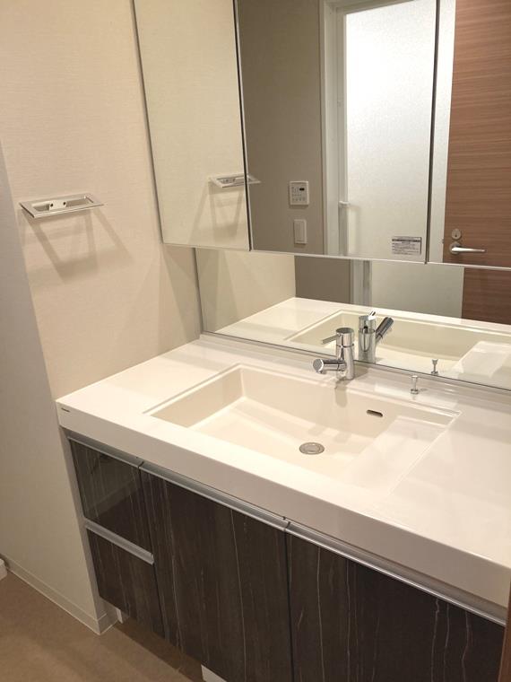 川崎ゲートタワー 洗面