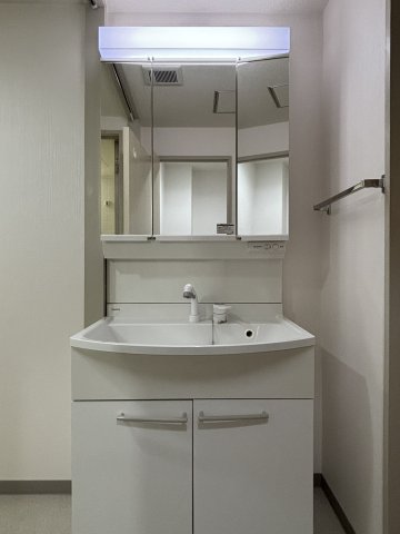 レジエ戸塚深谷 洗面