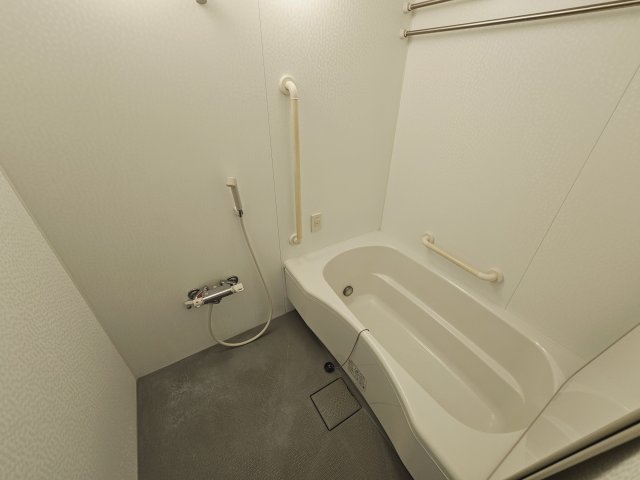 コンフォール仏向町 風呂