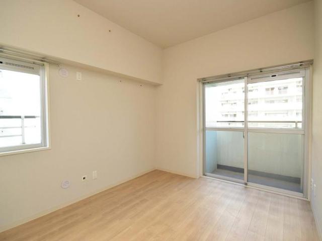 ビューコート小港 居間