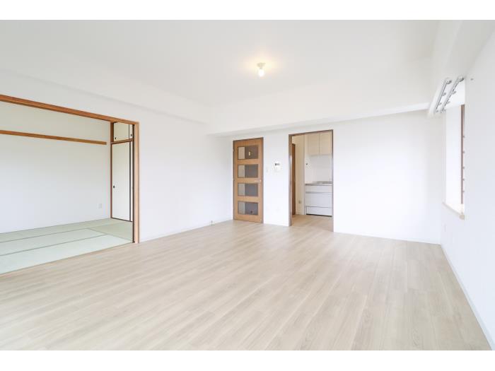 ベイシティ本牧南 居間