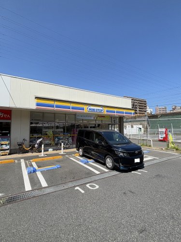 ロイヤルパレス 周辺