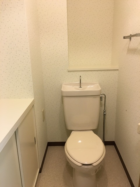 コンフォール高島台 トイレ