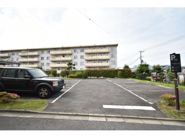 洋光台北 駐車場