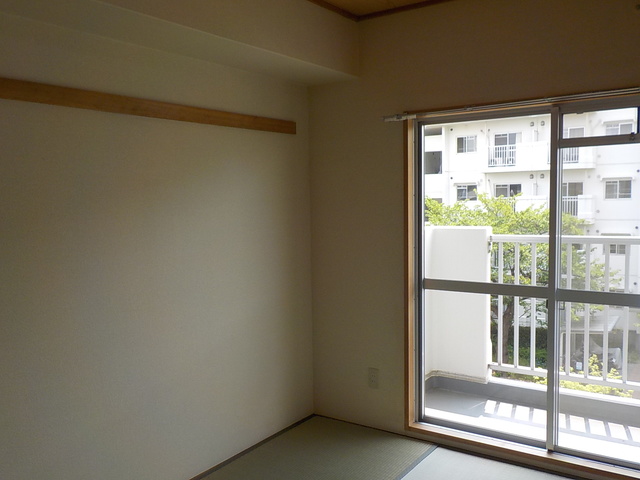 金沢シーサイドタウン柴2号棟 