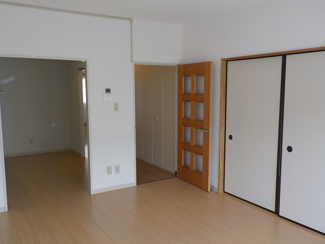 金沢シーサイドタウン柴2号棟 居間