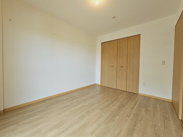 コンフォール明神台 寝室