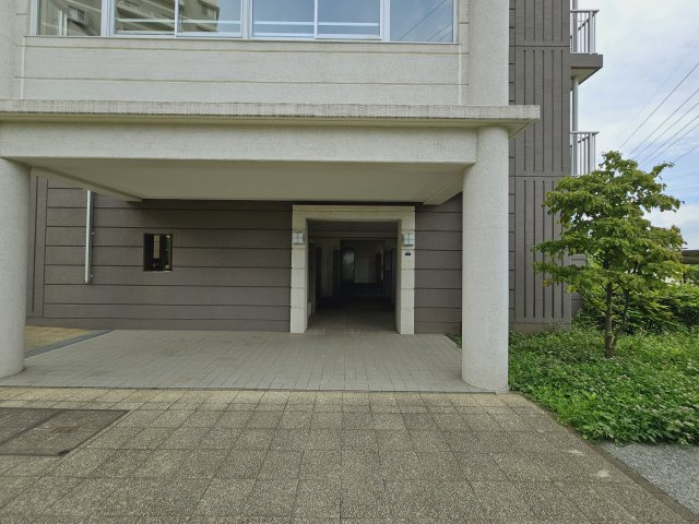 コンフォール明神台 エントランス