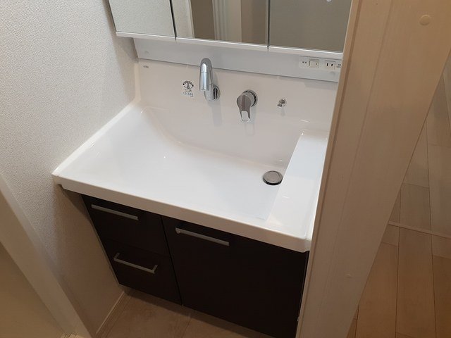 ヴァンヴェールの丘 洗面