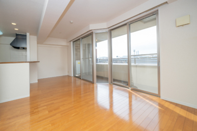 グライユール横浜 居間