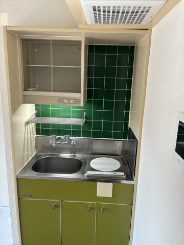 プラーズ南幸町Ⅰ キッチン