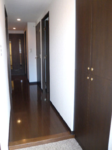 フェリースいずみ中央 玄関