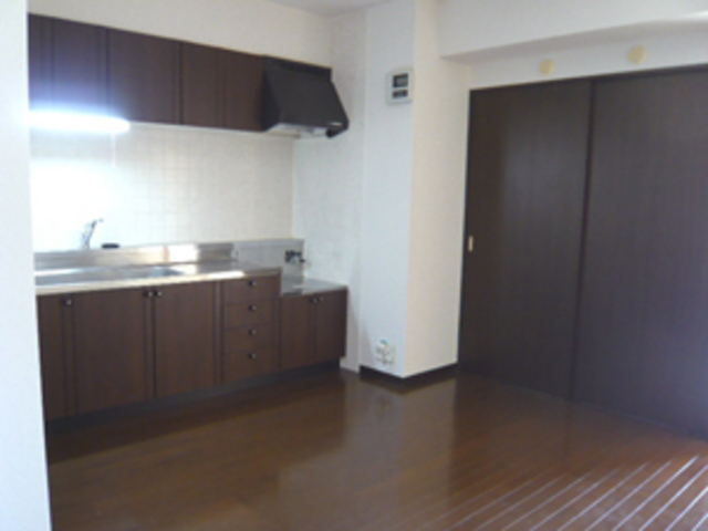 フェリースいずみ中央 居間