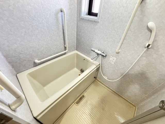 グラン・シャリオ中田北 風呂