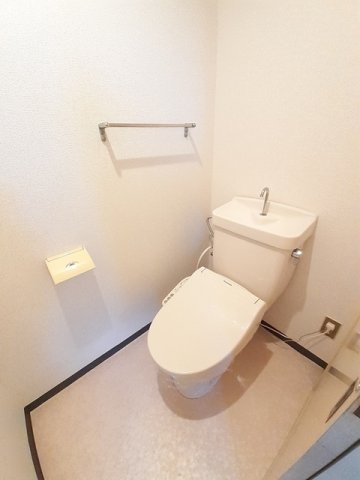 カサグラシアＢ トイレ