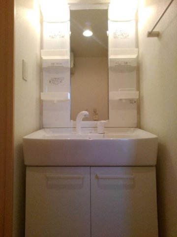 ユーチャリス　Ⅱ 洗面