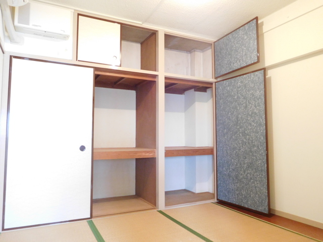 大和東共同ビル 収納