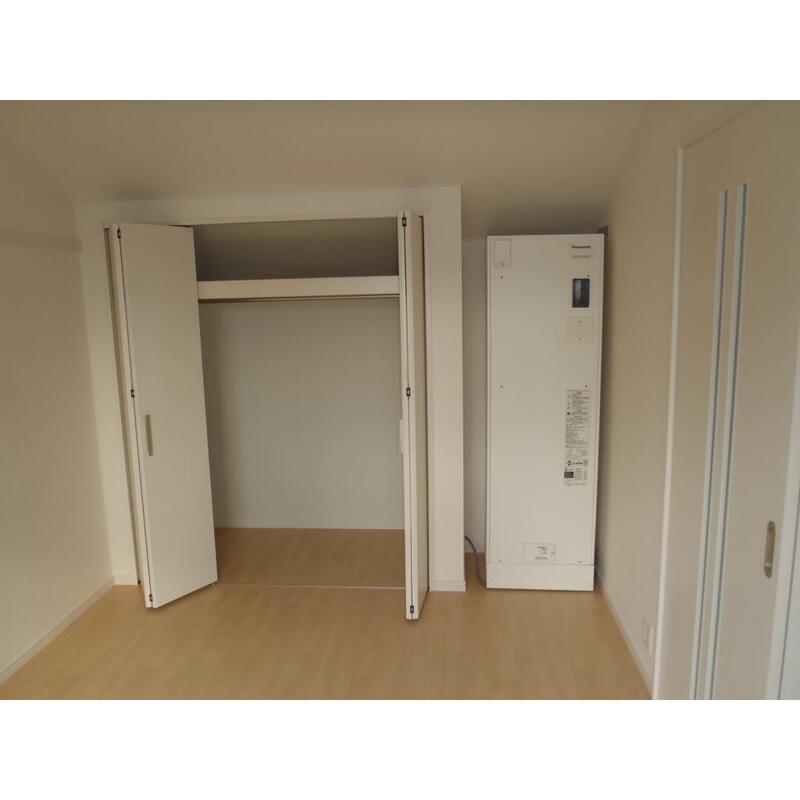 ウィステリア 収納