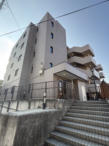 パインクレスト3号館のイメージ