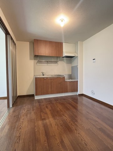 メゾングレイス 居間