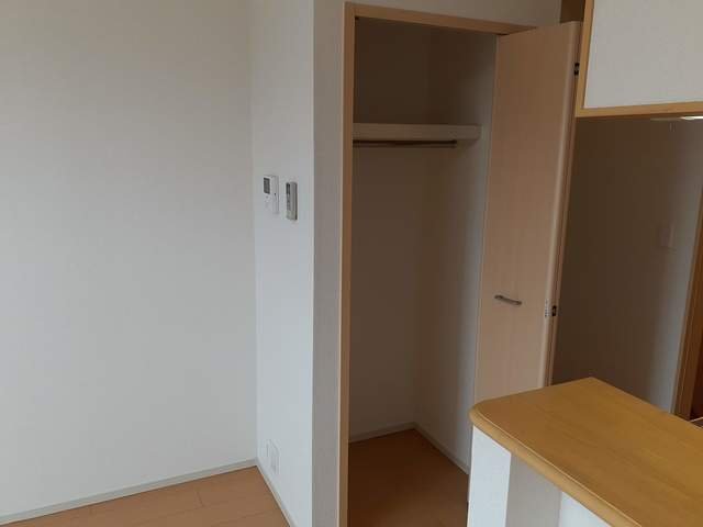 アルテア　ロサ－タ 収納