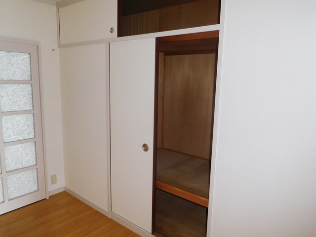 横浜若葉台第2 3-2号棟 収納