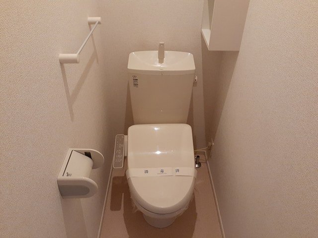 ヴィラ　コンテール トイレ