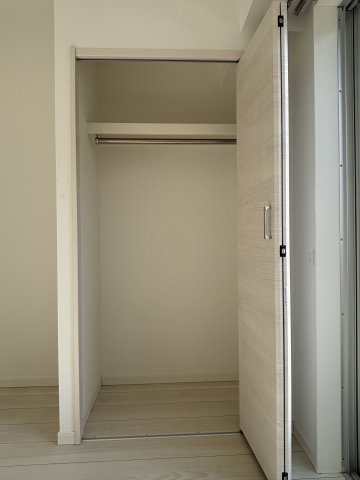 イアース横濱赤門町 収納