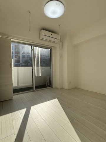 イアース横濱赤門町 居間