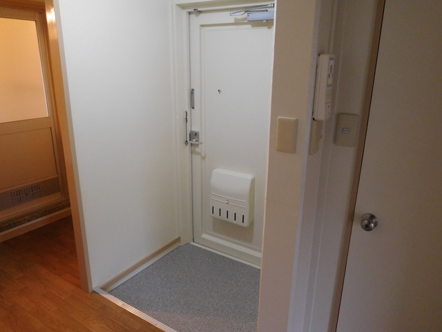 戸塚深谷　16号棟 玄関