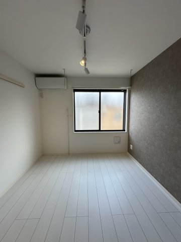 ベイルームヒルズ川崎 居間