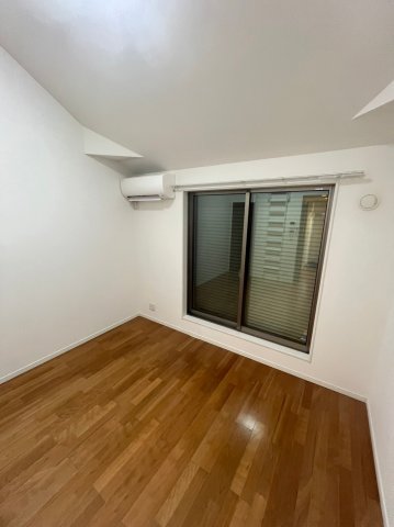 ブライトヒルズ横浜諏訪坂 居間