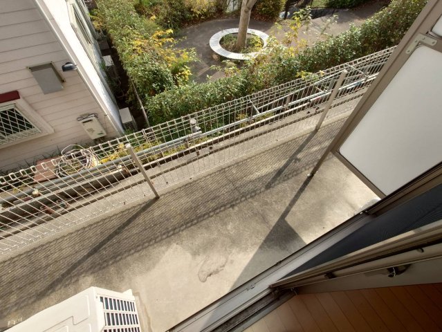 アザレ生麦A棟 その他