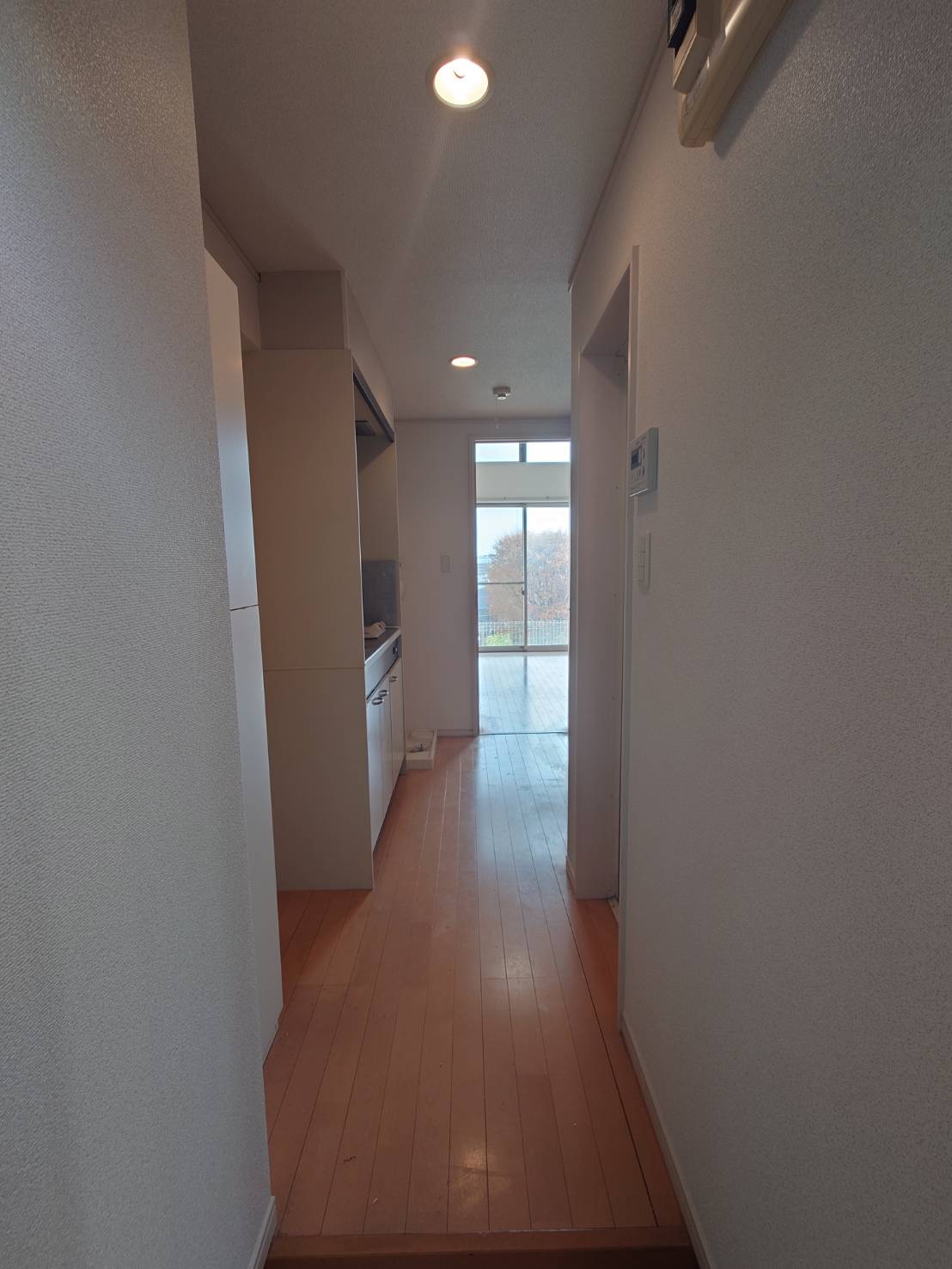 アザレ生麦A棟 内装