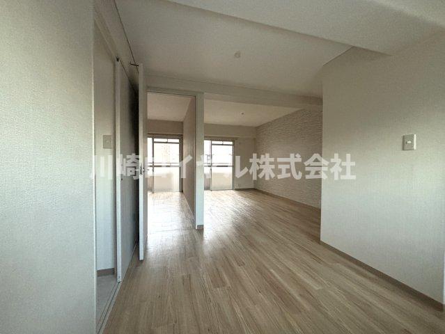 コーポ中山 居間