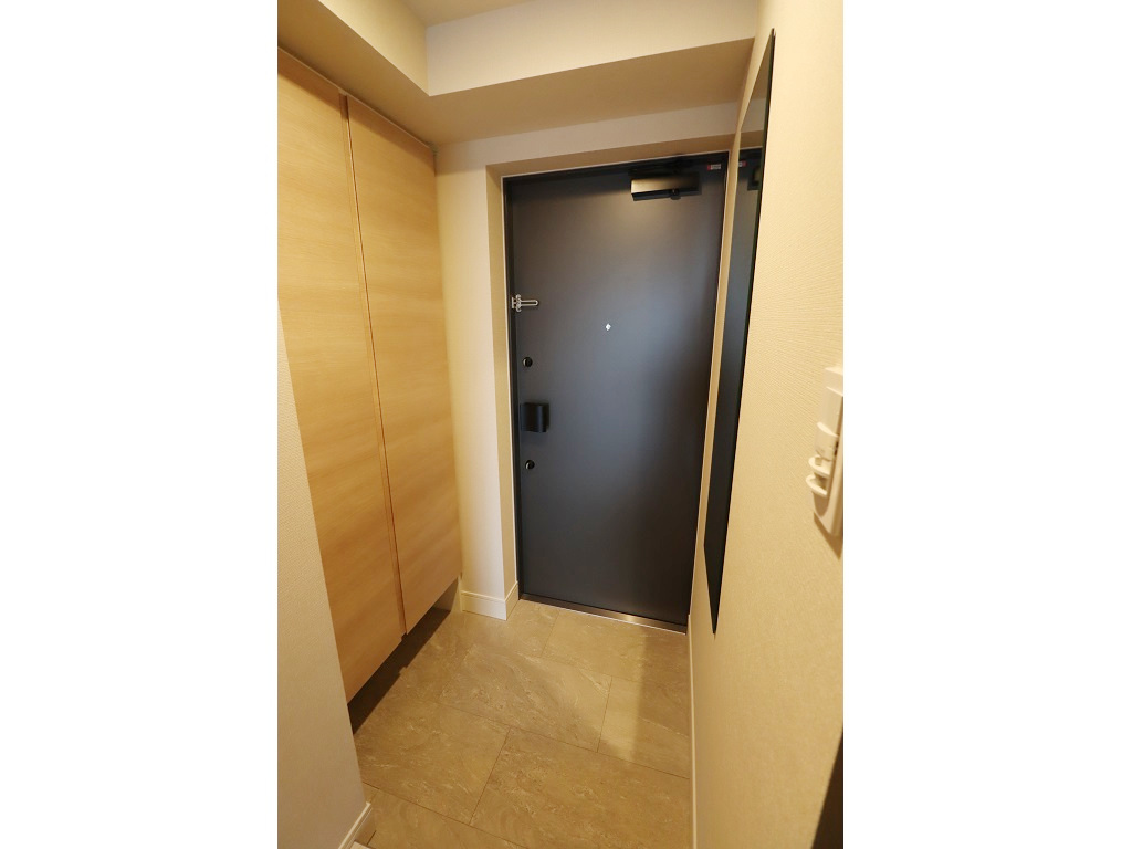 ジェノヴィア川崎Ⅶ 玄関