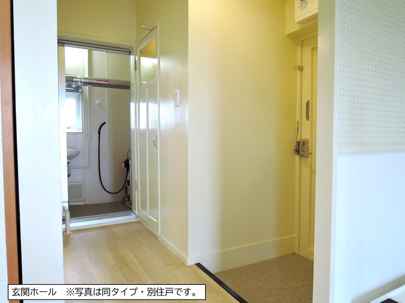 二宮第3　11号棟 玄関