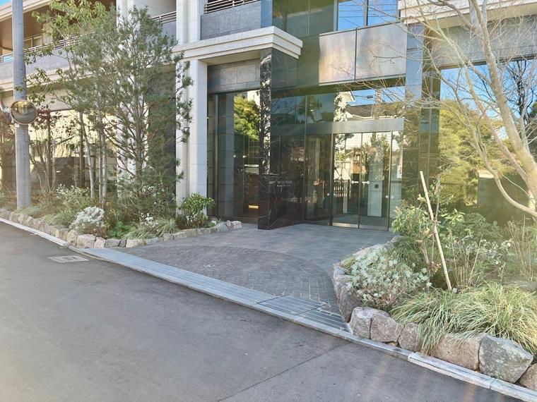 ヴェレーナグラン茅ヶ崎東海岸 エントランス