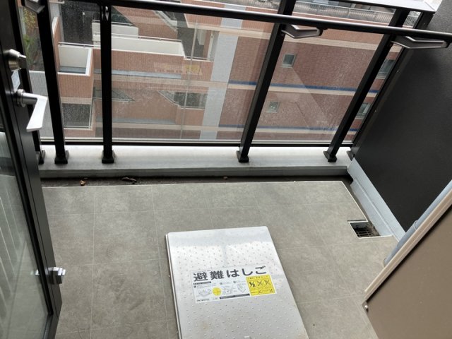 プラウド馬車道 バルコニー